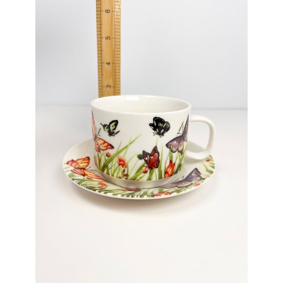 Teaopia butterfly teacup and saucer set - Picture 8 of 8